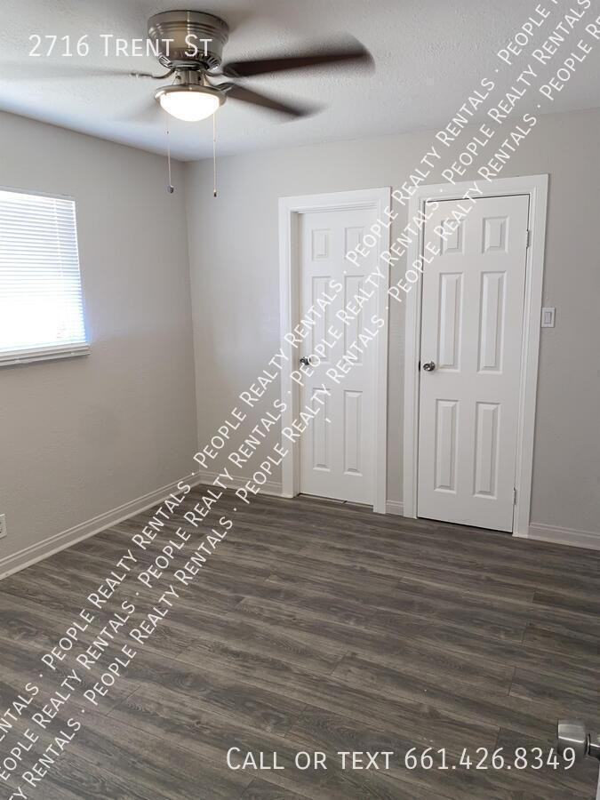 2716 Trent St - Photo 7 of 10