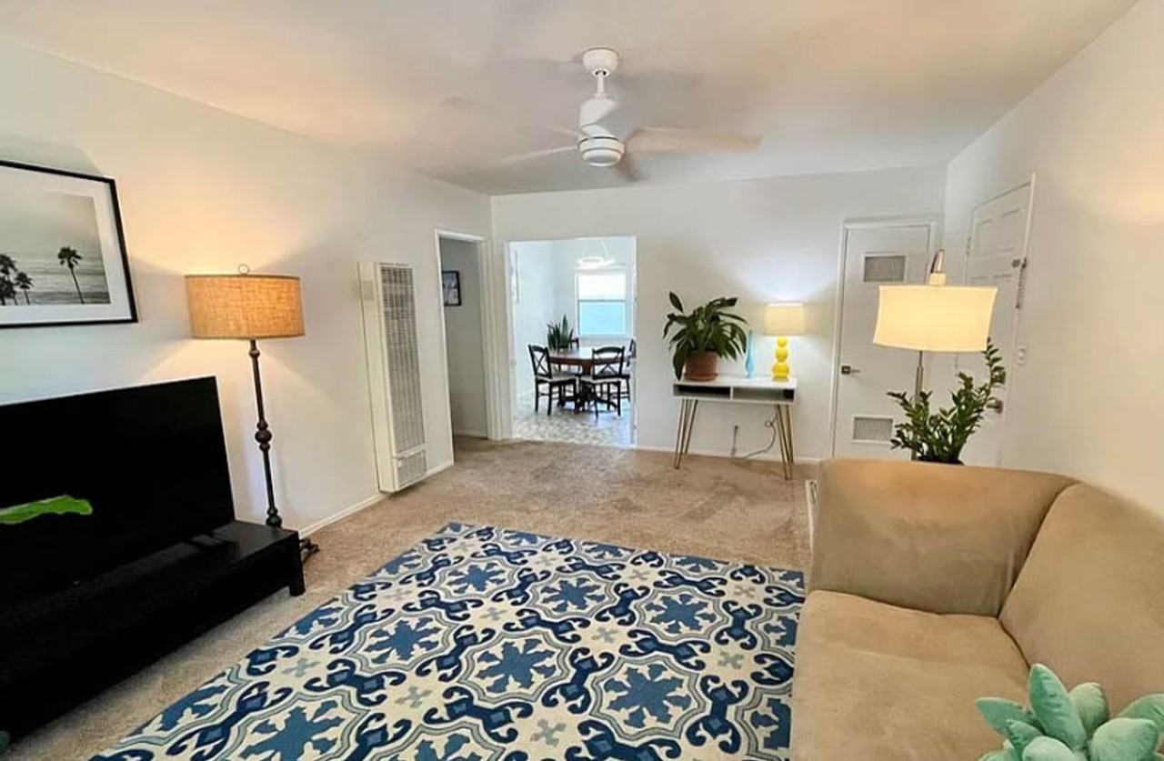 5829 Bowcroft St #4 - Photo 5 of 17