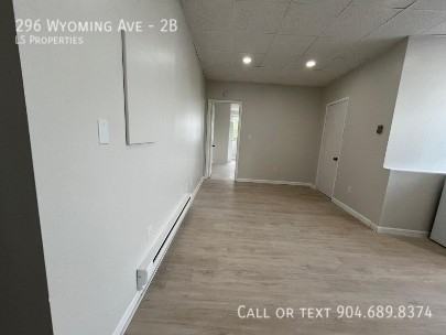 296 Wyoming Ave #2B - Photo 4 of 10