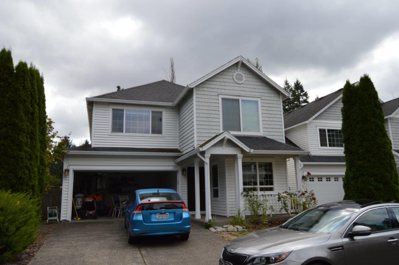 1290 Ne Margeaux Pl - Photo 2 of 21