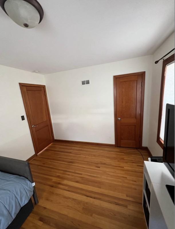 1015 8th Ave Nw #1015 - Photo 7 of 9