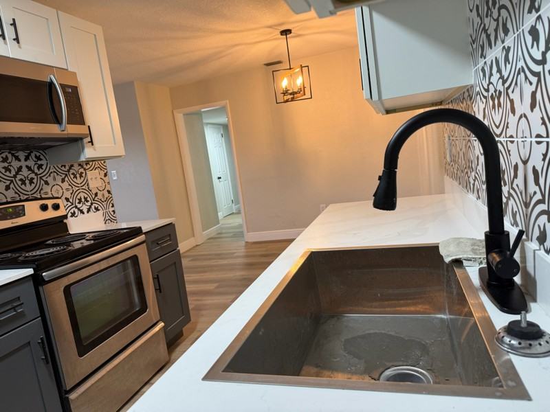 1203 Duke Way #A - Photo 7 of 13