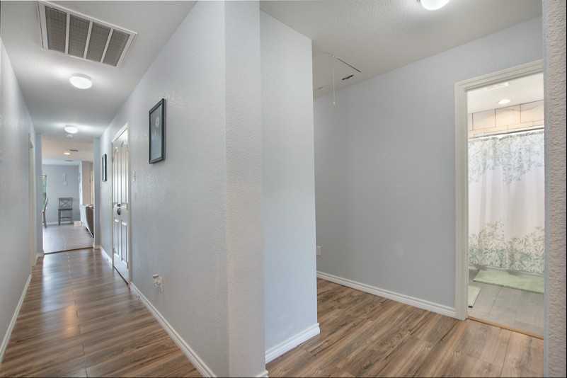 958 E Allen Ave - Photo 6 of 20