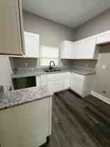 1915 Phoenix Ave - Photo 1 of 1