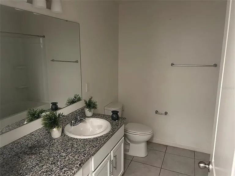 4475 Casablanca Ave - Photo 5 of 9