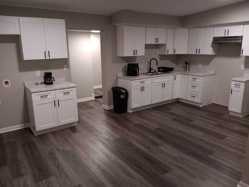 7911 Cecil St - Photo 3 of 14