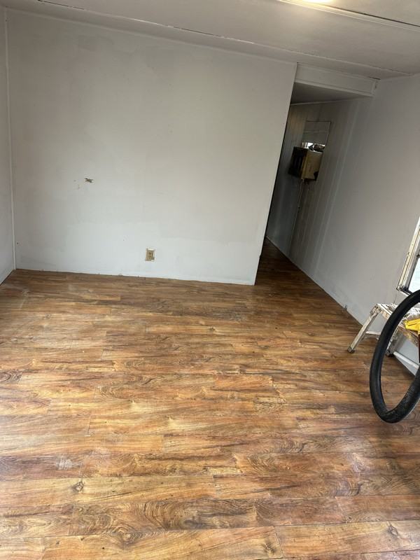 951 N Auburn Ave #32 - Photo 3 of 5