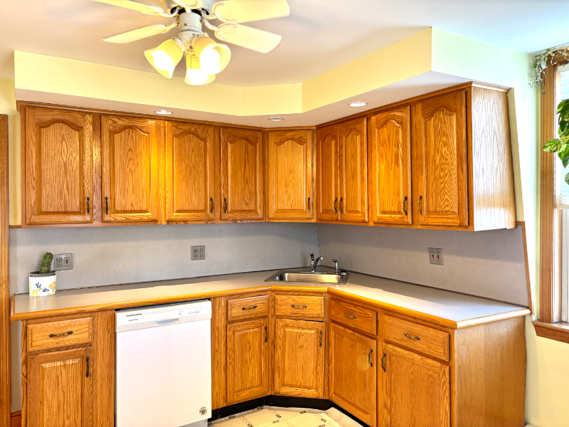 55 Port Norfolk St #3 - Photo 3 of 17