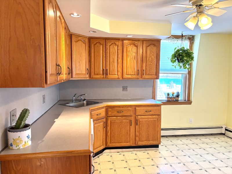 55 Port Norfolk St #3 - Photo 4 of 17