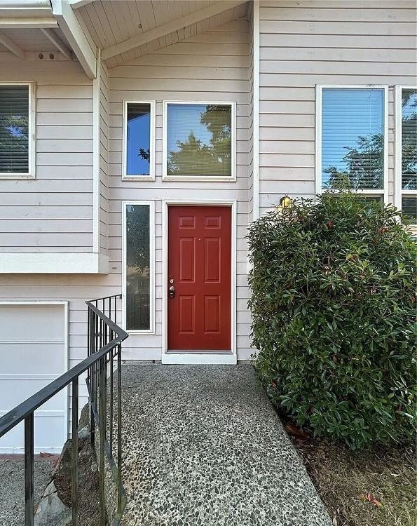 202 Vashon Ave Se #1 - Photo 2 of 23