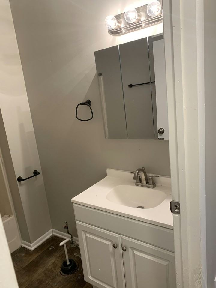 413 Silvercliffs Avenue - Photo 2 of 9