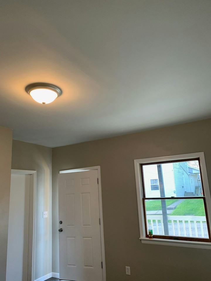 413 Silvercliffs Avenue - Photo 6 of 9