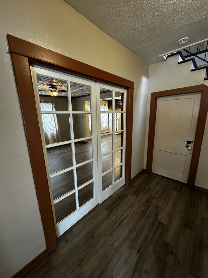 240 Main Street, Unit 101 - Photo 6 of 27