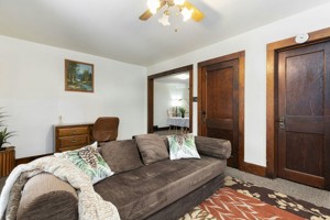 featured image of 511 S 3rd St #1-2