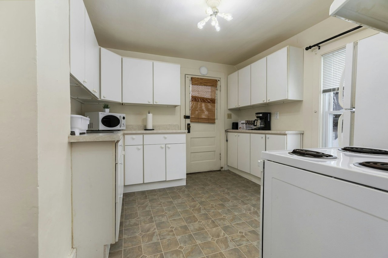 511 South 3rd Street, Unit 1/2 - Photo 6 of 9