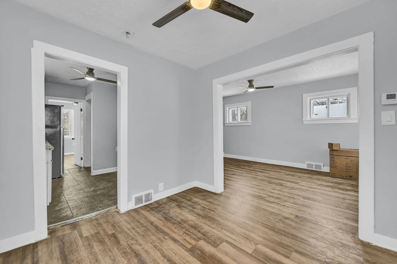 1728 Hillview Road - Photo 6 of 23