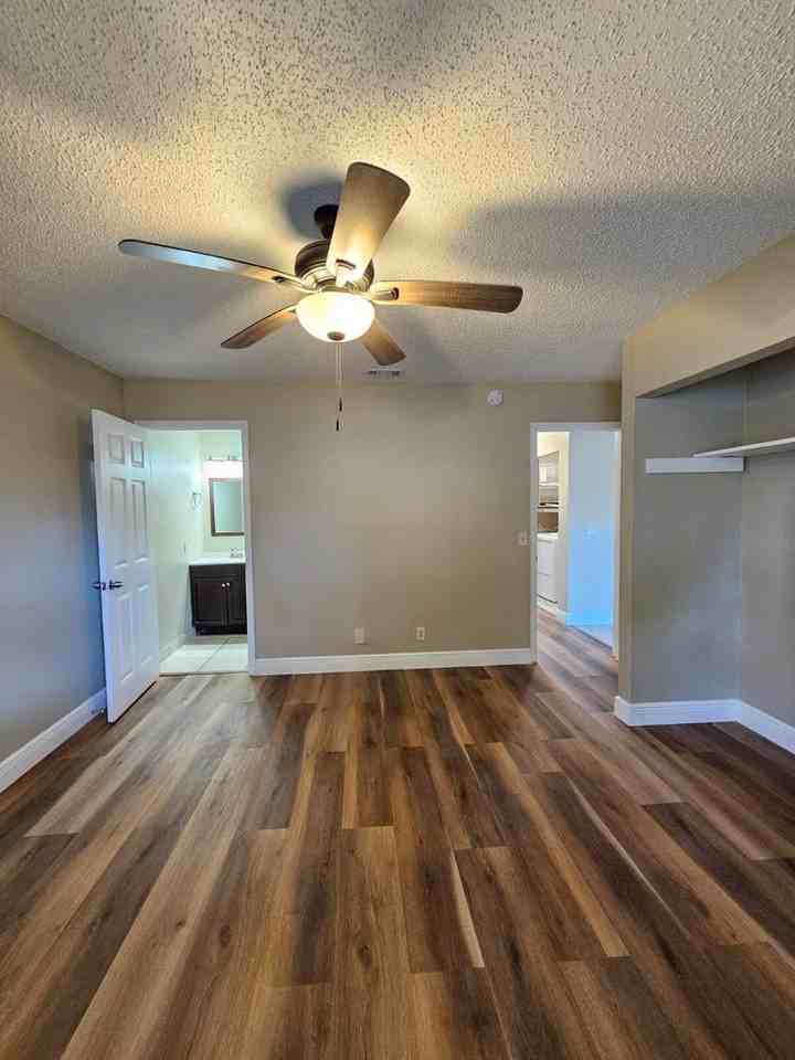 4786 Orleans Ct #4 - Photo 4 of 15