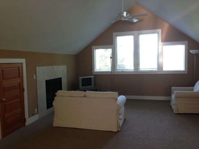 11091 Battle Point Dr Ne - Photo 3 of 9