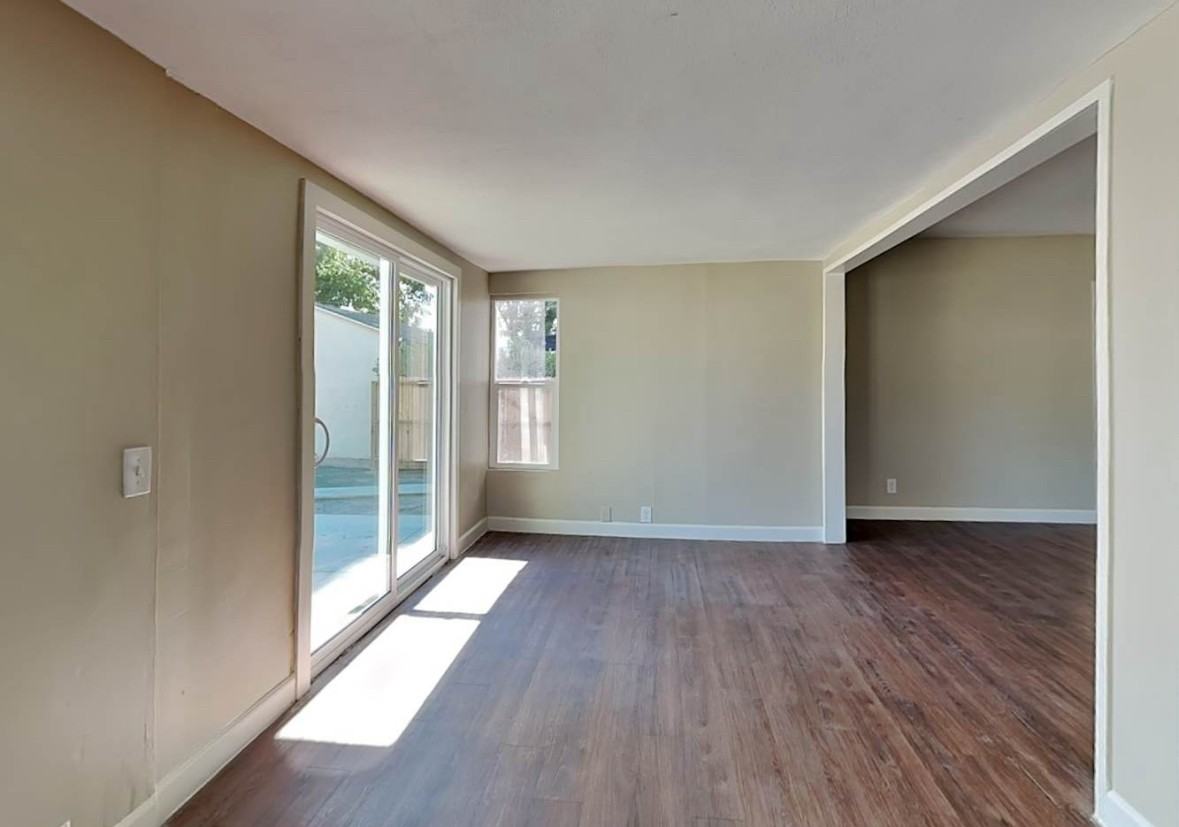 6953 Donna Ave #NA - Photo 5 of 9