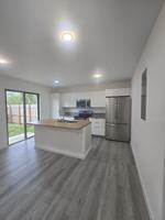 featured image of 568 Nw 7th St