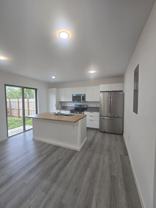 568 Nw 7th St - Photo 1 of 1