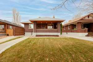 featured image of 1139 E Sherman Ave #NA