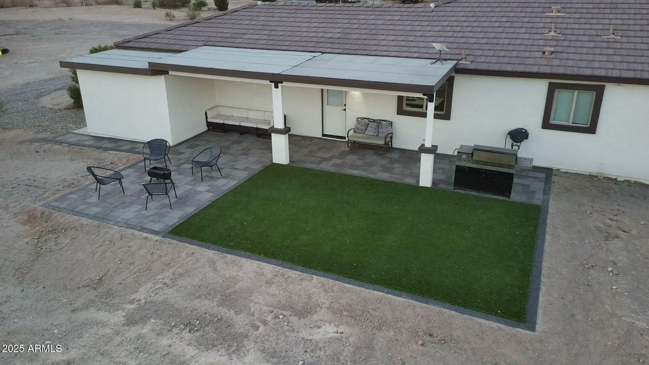 726 S Johnson Rd #NA - Photo 2 of 37