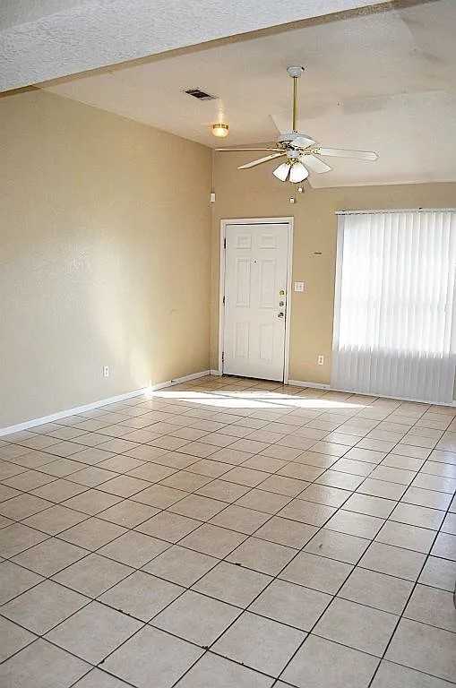 3805 Hitchrock Dr #A - Photo 4 of 18