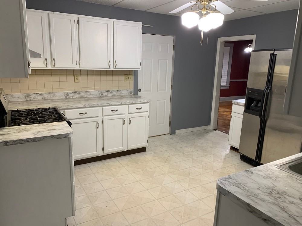 745 E Benton St #NA - Photo 2 of 15