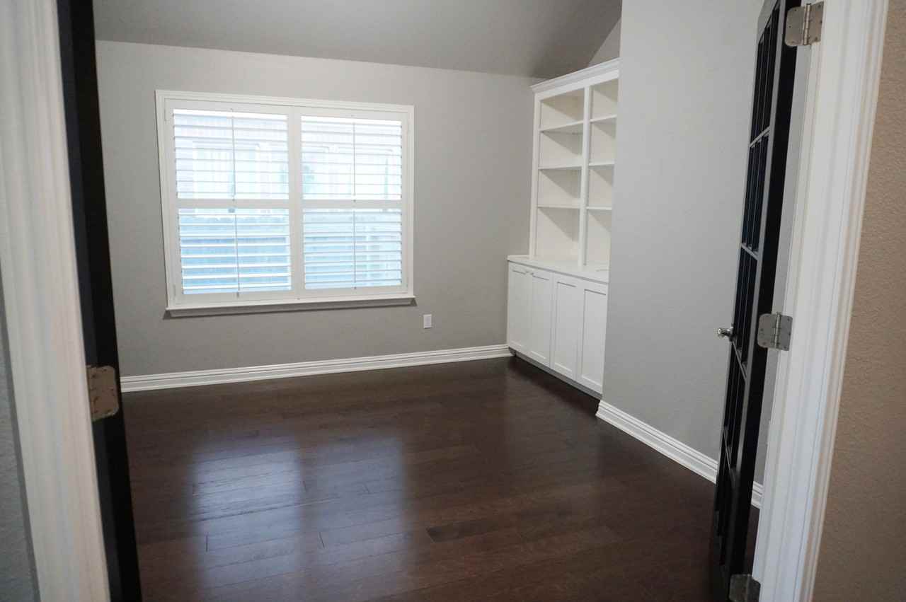 6620 Estana Ln #NA - Photo 3 of 24