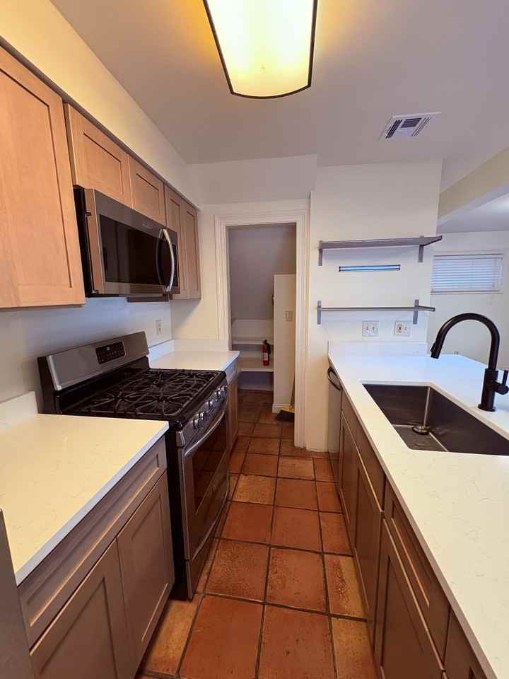 1717 Upperline St #NA - Photo 5 of 11