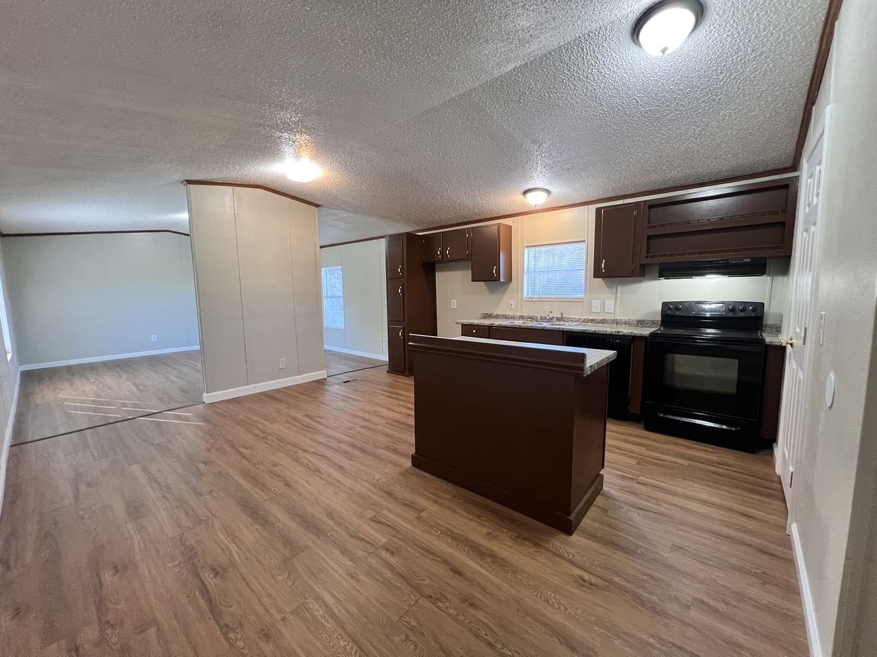 31927 Seminole Rd #1 - Photo 5 of 12