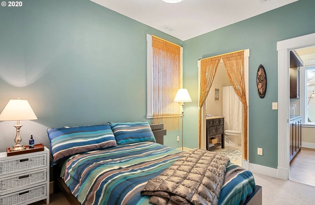 9646 Sw Carmina Ln #1 - Photo 3 of 25