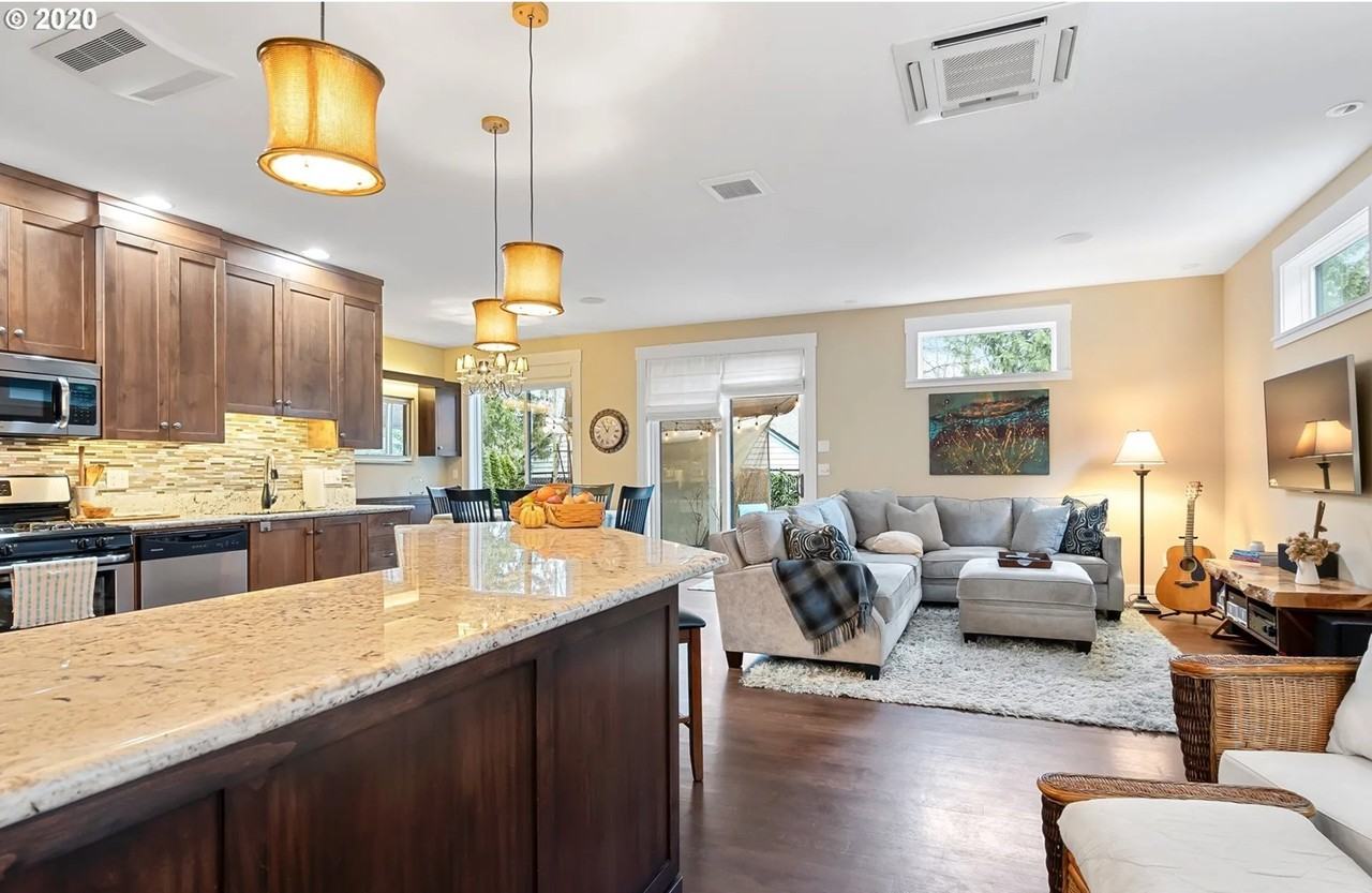 9646 Sw Carmina Ln #1 - Photo 6 of 25