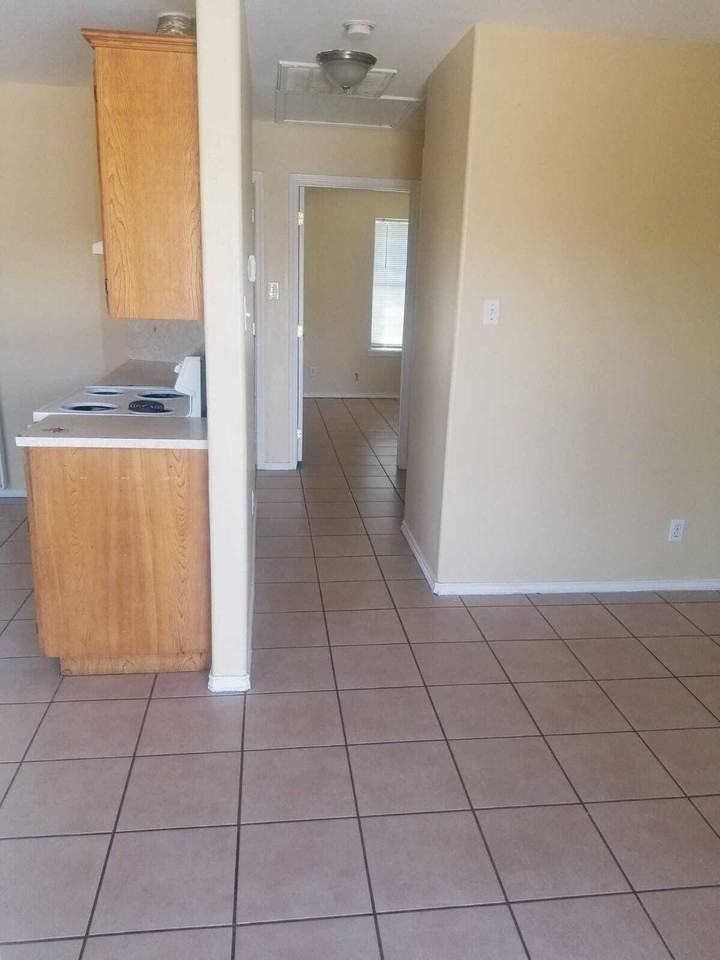 3915 S. Alamo Rd - Photo 3 of 4