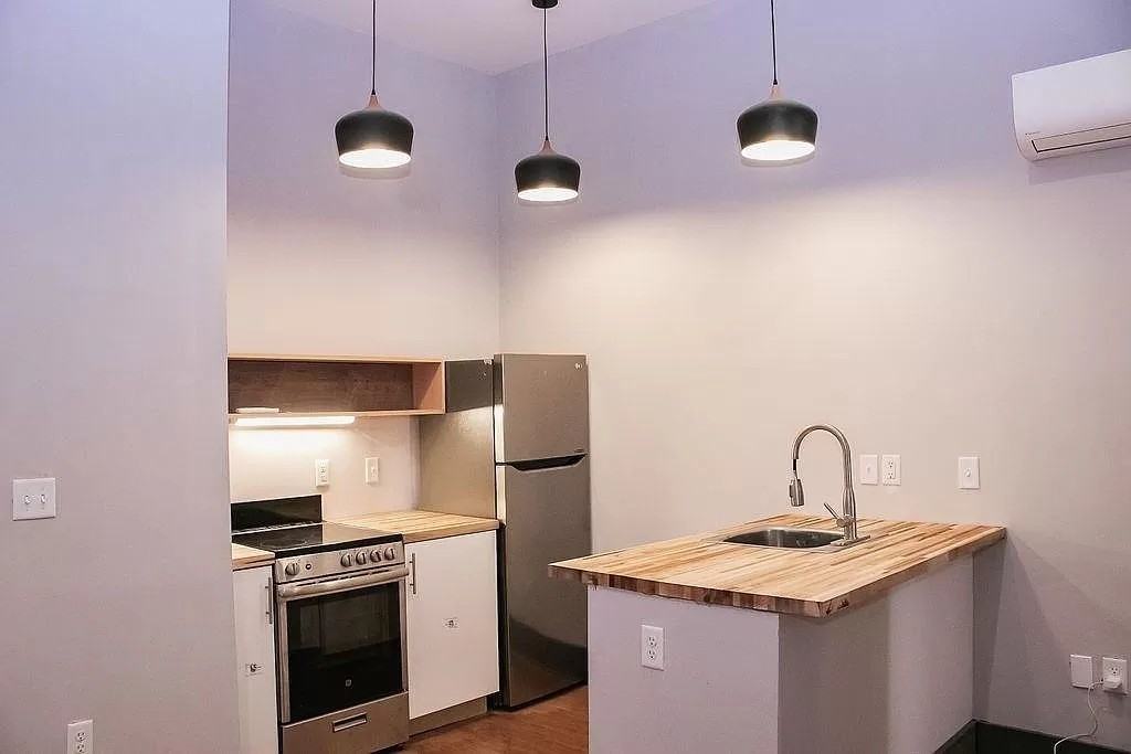 207 West McMicken Avenue - Photo 2 of 12