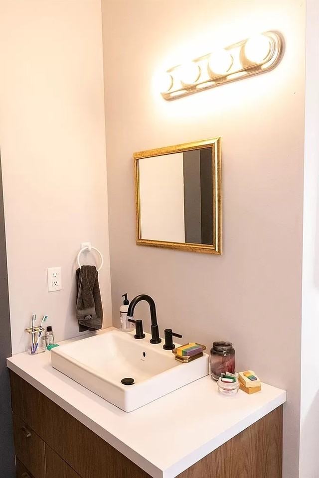 207 West McMicken Avenue - Photo 3 of 12