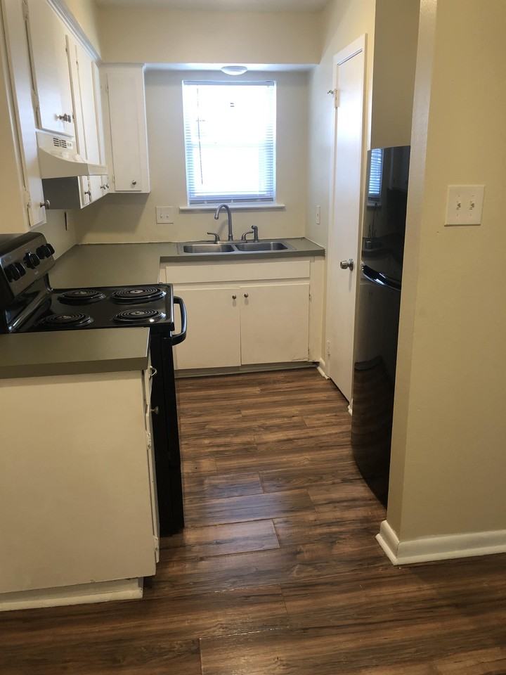 8723 Baseline Road - Photo 5 of 10