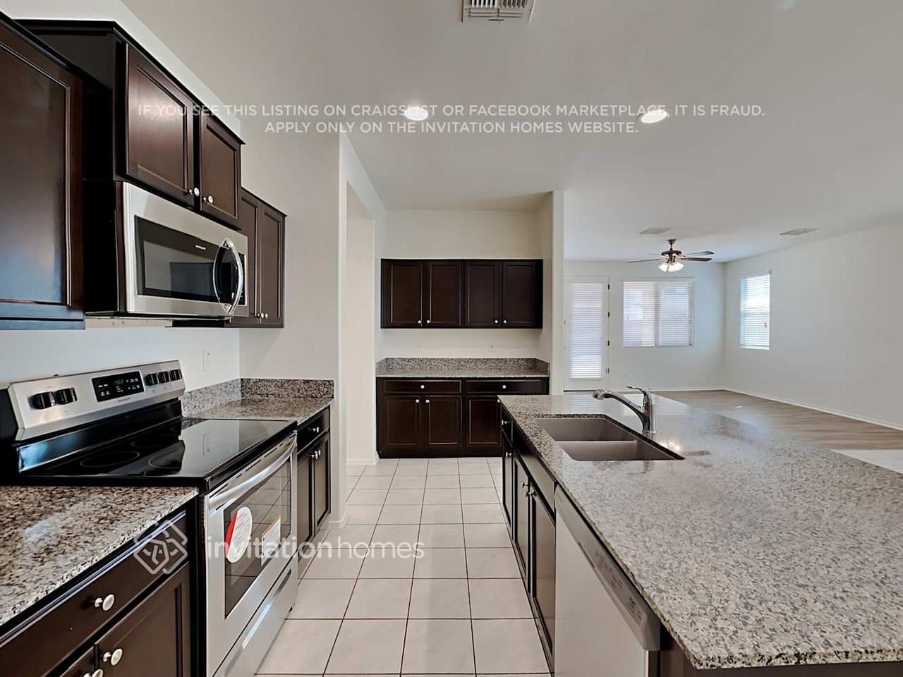 18203 W Fulton St - Photo 7 of 20