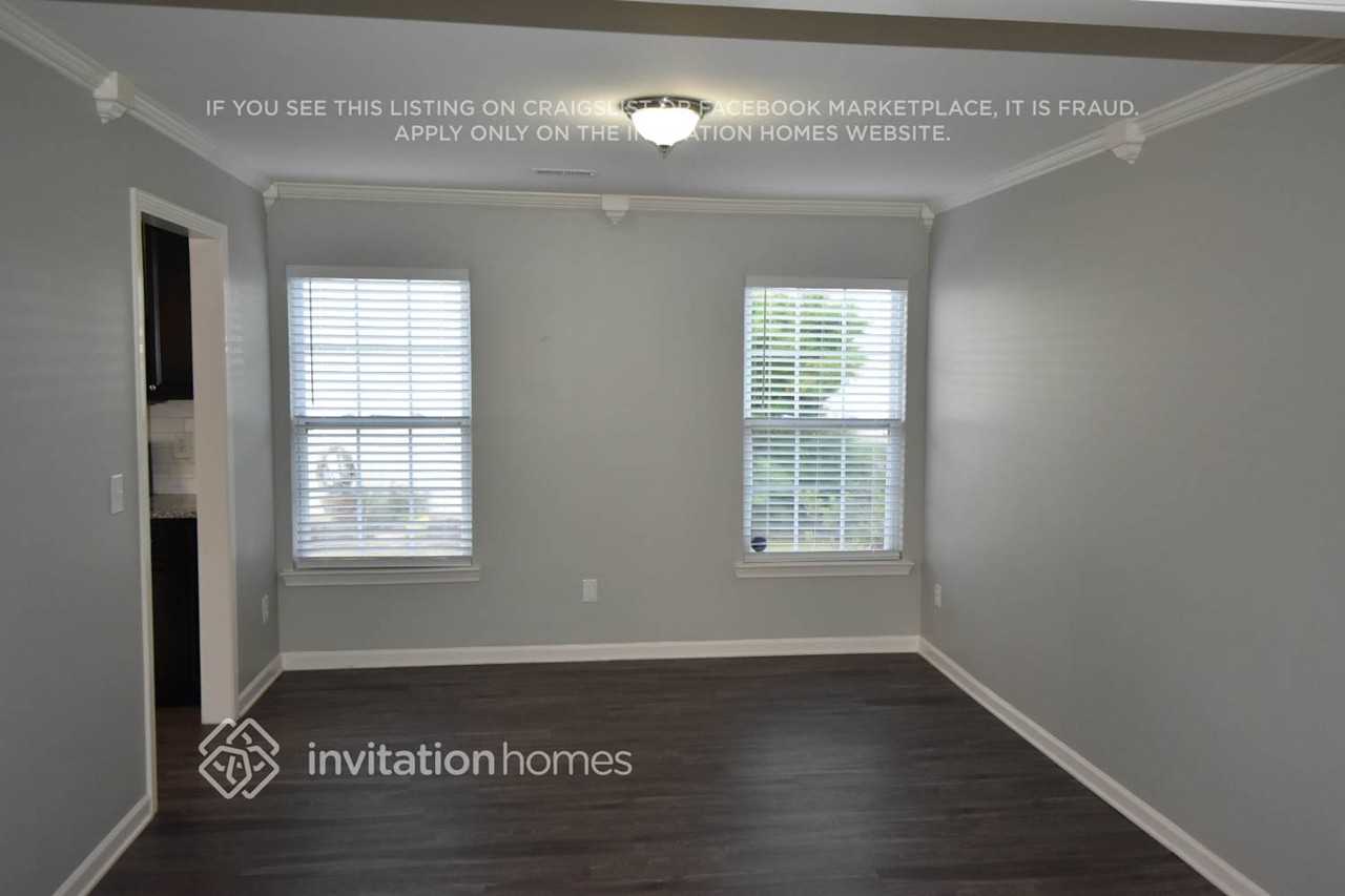 737 Willow Bay Dr - Photo 5 of 15