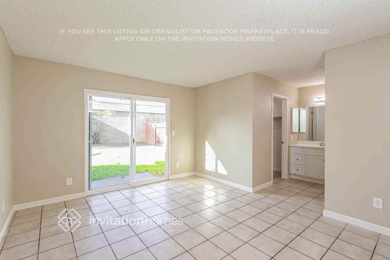 8148 Cottonmill Cir - Photo 7 of 17