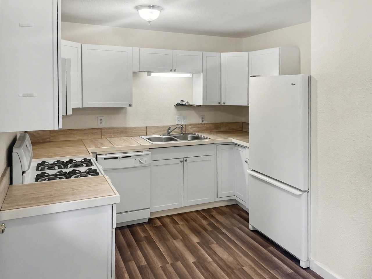 9324 Kavik St #1 - Photo 4 of 10