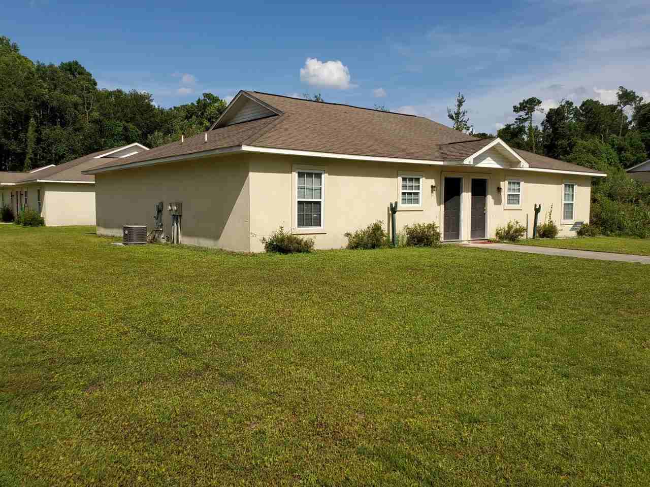 405 S Ashley St #1 - Photo 4 of 44