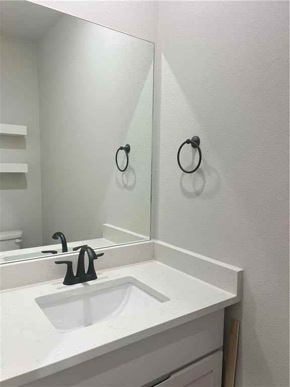 1821 Lapis Ave - Photo 4 of 17