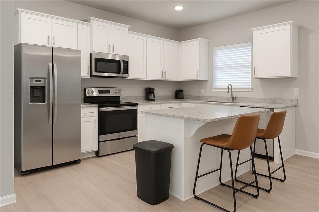 1211 N Sicily Ln - Photo 2 of 6