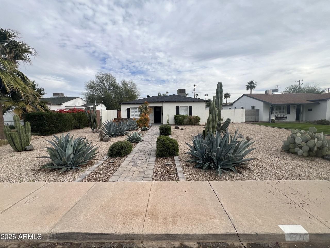 2721 N 10th St - Photo 2 of 37