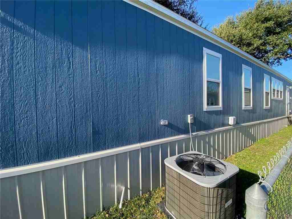 107 Ridgeview - Photo 3 of 15