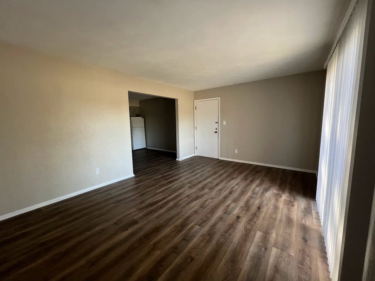 504 S Sweetbriar Dr #504-2 - Photo 2 of 10