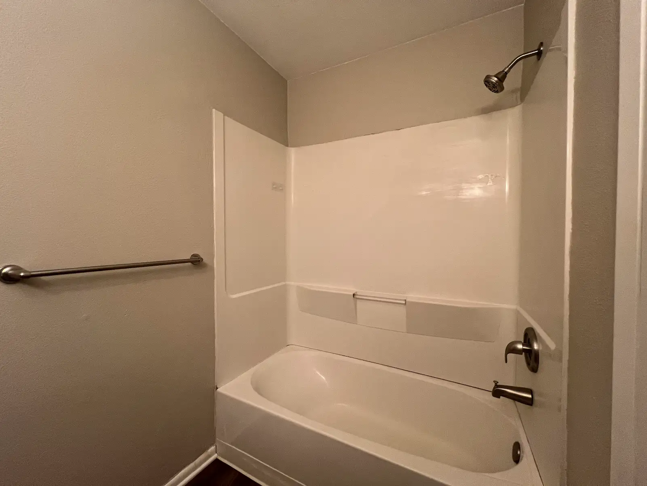 504 S Sweetbriar Dr #504-2 - Photo 7 of 10