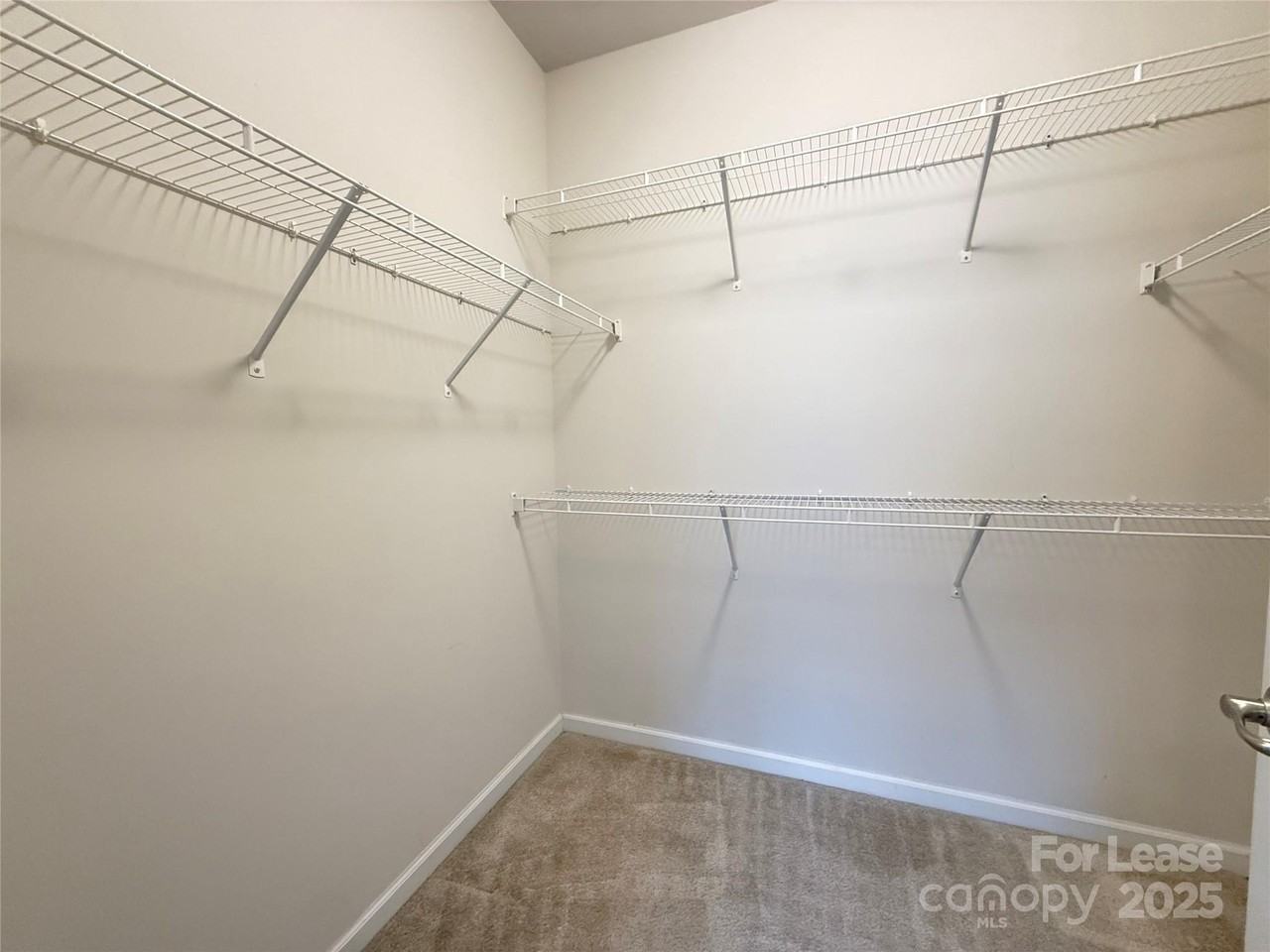 1543 S Church St - Photo 7 of 18